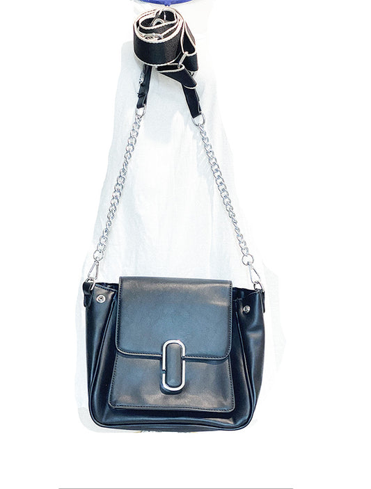 Classic Shoulder Bag